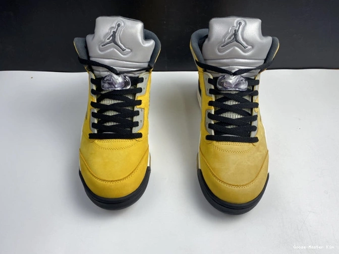 Tokyo 5 Retro T23 Air Jordan 454783-701 0714